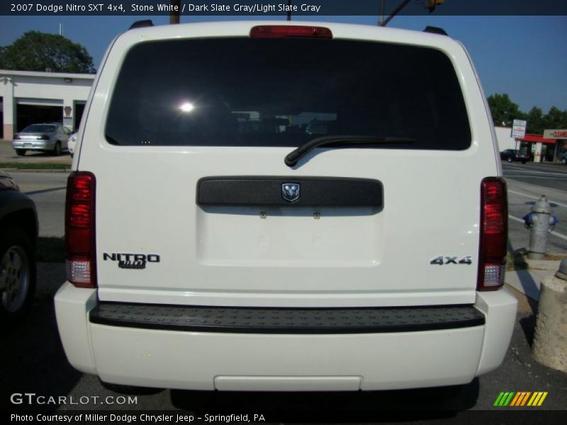 Stone White / Dark Slate Gray/Light Slate Gray 2007 Dodge Nitro SXT 4x4