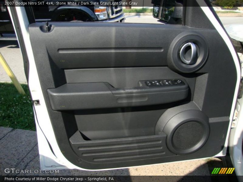 Stone White / Dark Slate Gray/Light Slate Gray 2007 Dodge Nitro SXT 4x4