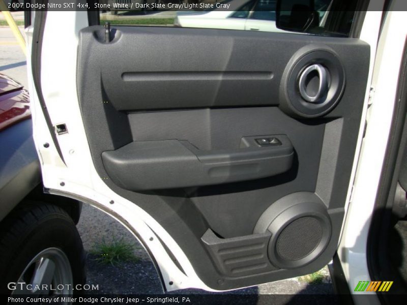 Stone White / Dark Slate Gray/Light Slate Gray 2007 Dodge Nitro SXT 4x4