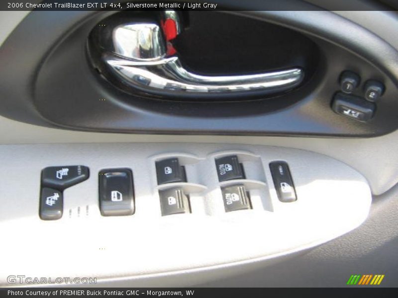 Silverstone Metallic / Light Gray 2006 Chevrolet TrailBlazer EXT LT 4x4