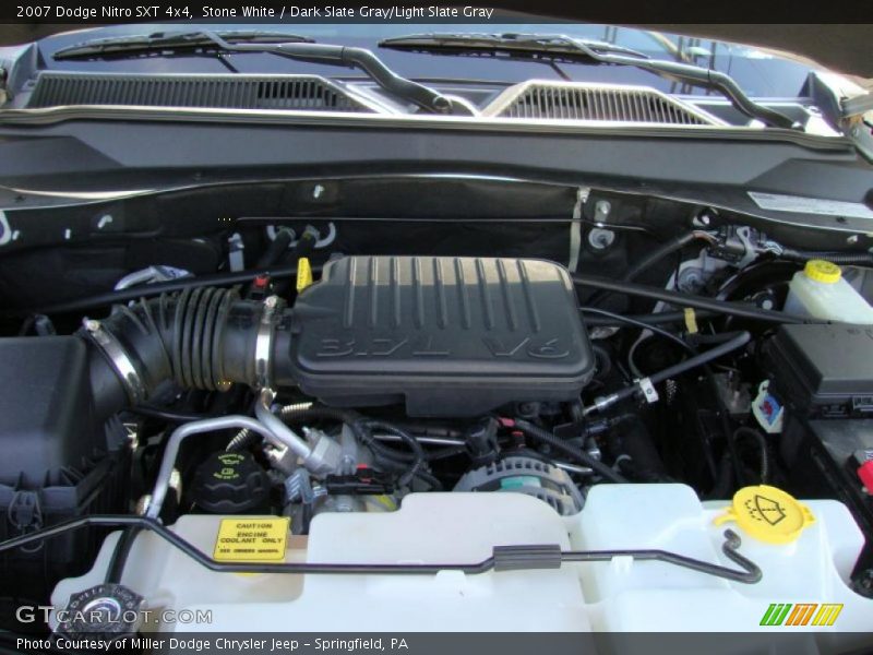 Stone White / Dark Slate Gray/Light Slate Gray 2007 Dodge Nitro SXT 4x4