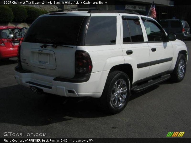 Summit White / Light Cashmere/Ebony 2005 Chevrolet TrailBlazer LS 4x4