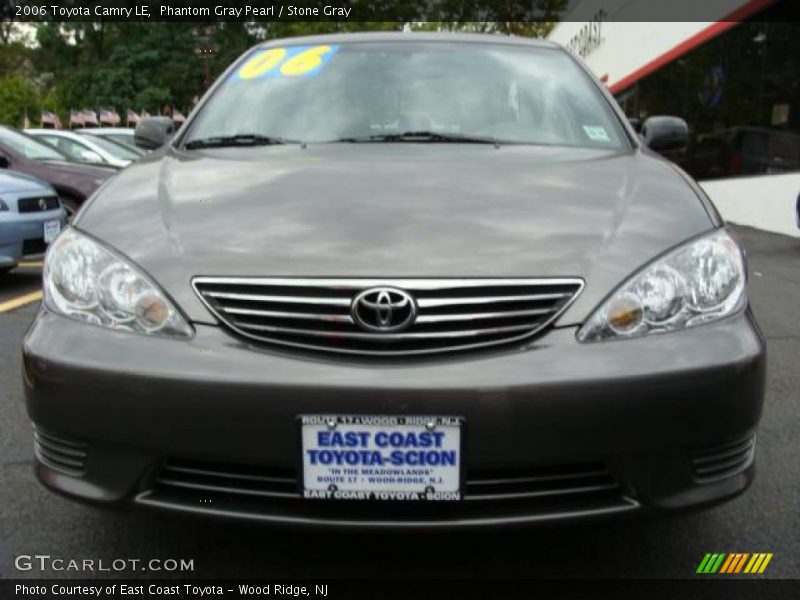 Phantom Gray Pearl / Stone Gray 2006 Toyota Camry LE