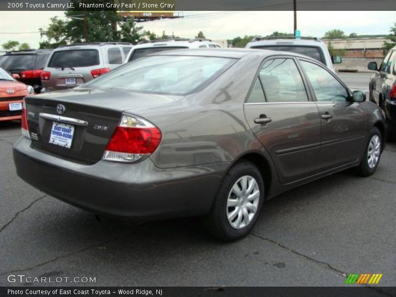 Phantom Gray Pearl / Stone Gray 2006 Toyota Camry LE
