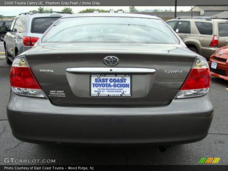 Phantom Gray Pearl / Stone Gray 2006 Toyota Camry LE