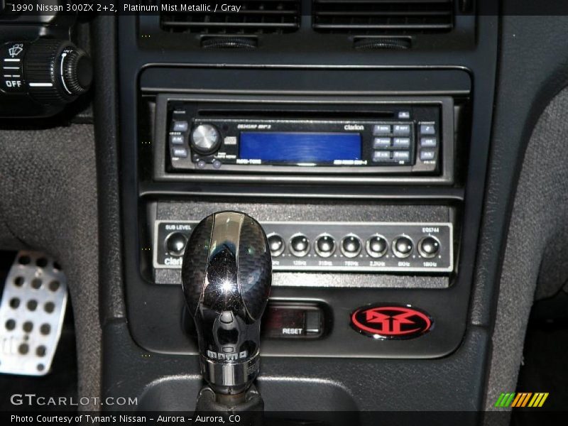 Platinum Mist Metallic / Gray 1990 Nissan 300ZX 2+2