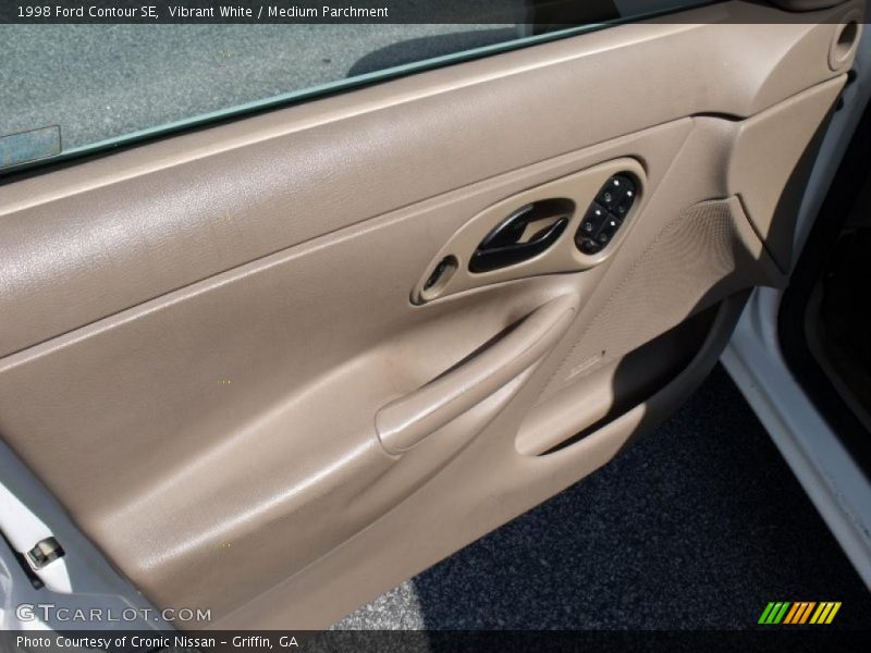 Vibrant White / Medium Parchment 1998 Ford Contour SE