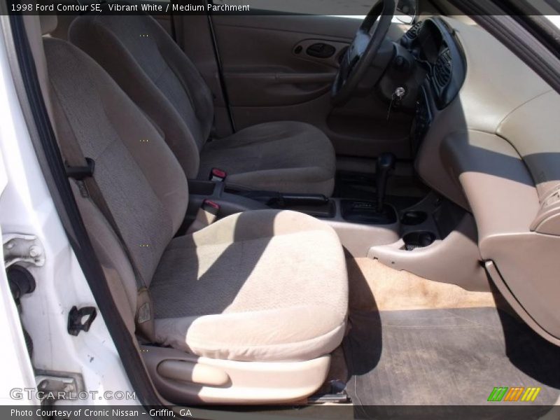 Vibrant White / Medium Parchment 1998 Ford Contour SE