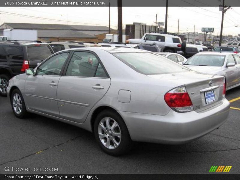 Lunar Mist Metallic / Stone Gray 2006 Toyota Camry XLE