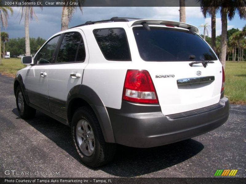 Clear White / Gray 2004 Kia Sorento EX