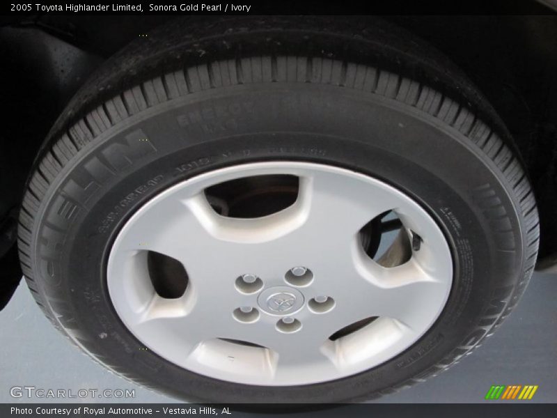 Sonora Gold Pearl / Ivory 2005 Toyota Highlander Limited