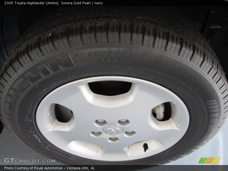 Sonora Gold Pearl / Ivory 2005 Toyota Highlander Limited