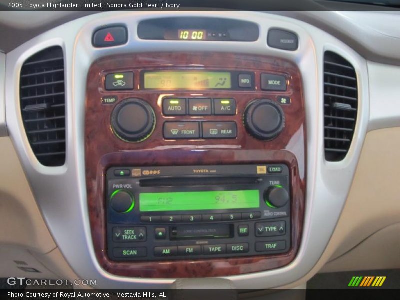 Sonora Gold Pearl / Ivory 2005 Toyota Highlander Limited