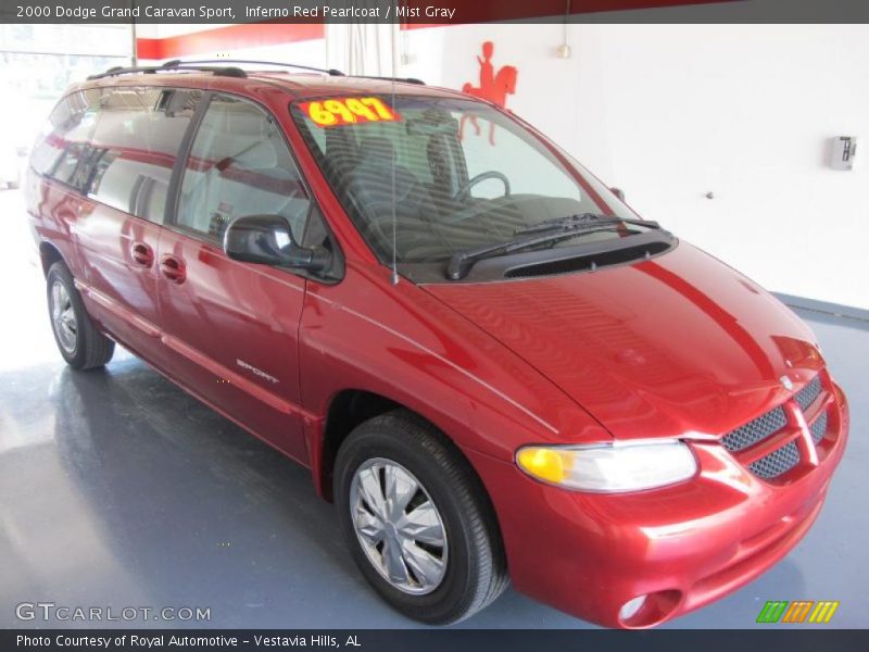 Inferno Red Pearlcoat / Mist Gray 2000 Dodge Grand Caravan Sport