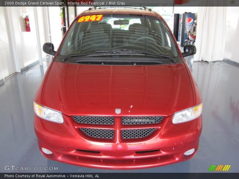 Inferno Red Pearlcoat / Mist Gray 2000 Dodge Grand Caravan Sport