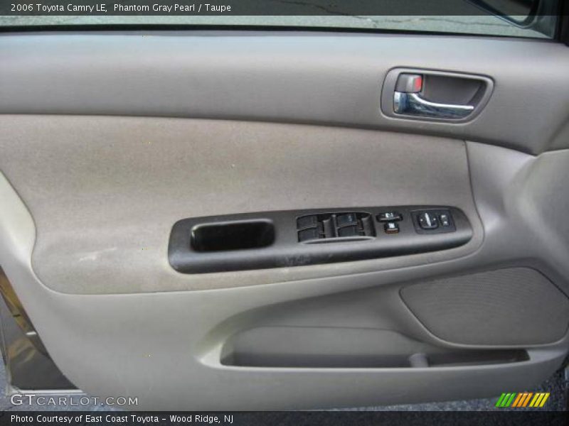 Phantom Gray Pearl / Taupe 2006 Toyota Camry LE