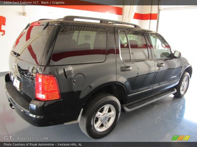 Black / Graphite 2004 Ford Explorer XLT