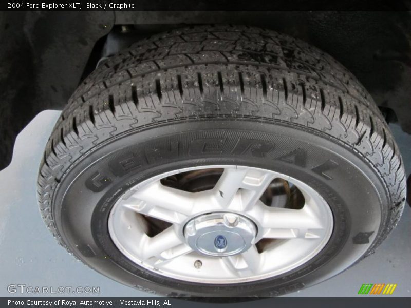 Black / Graphite 2004 Ford Explorer XLT