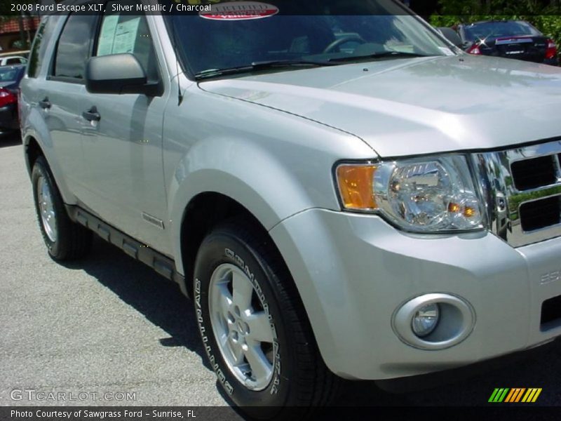 Silver Metallic / Charcoal 2008 Ford Escape XLT