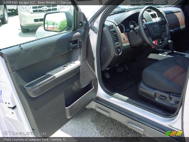 Silver Metallic / Charcoal 2008 Ford Escape XLT