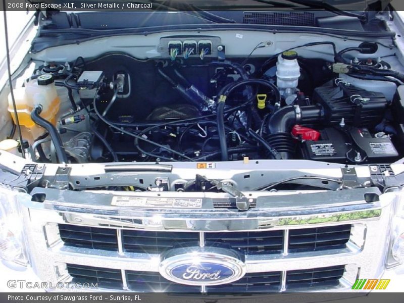 Silver Metallic / Charcoal 2008 Ford Escape XLT
