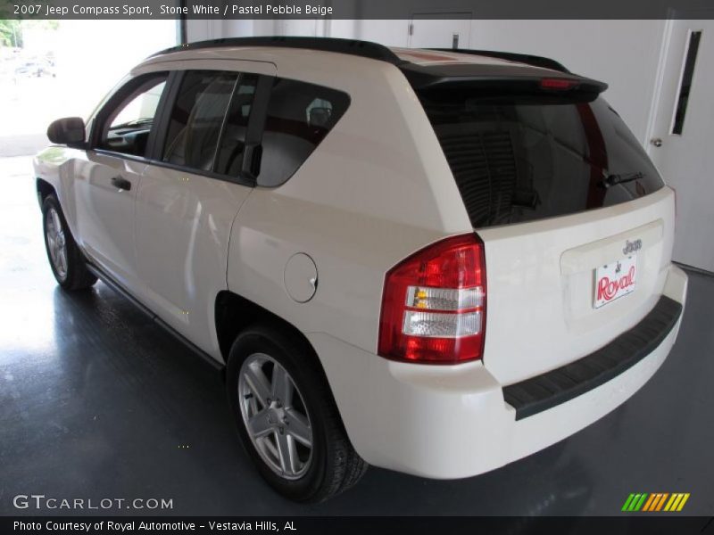 Stone White / Pastel Pebble Beige 2007 Jeep Compass Sport