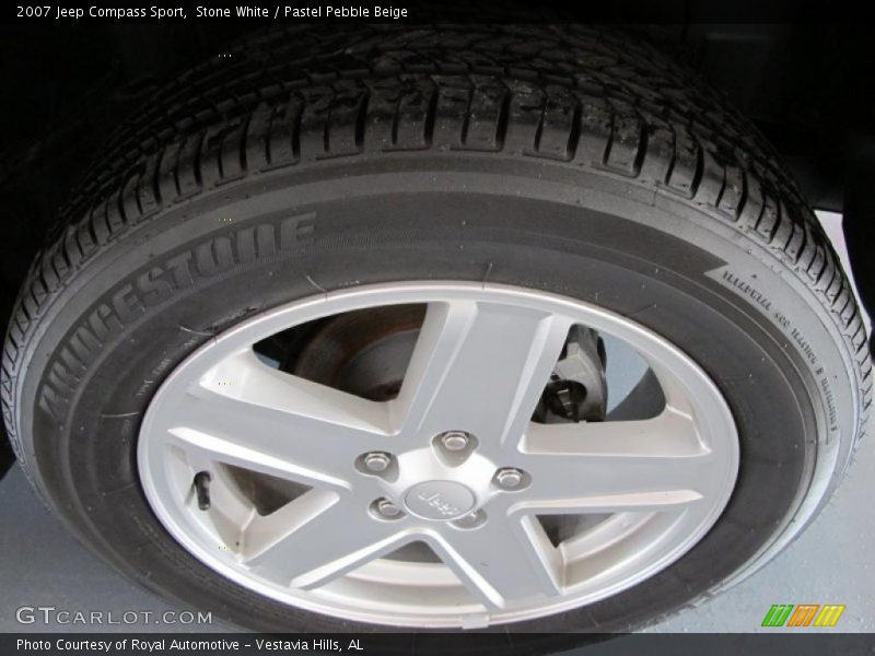 Stone White / Pastel Pebble Beige 2007 Jeep Compass Sport