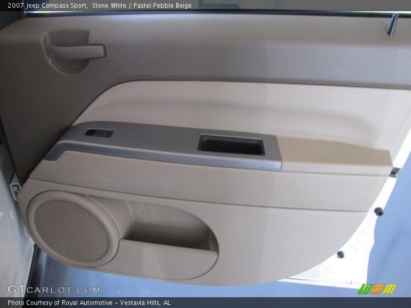 Stone White / Pastel Pebble Beige 2007 Jeep Compass Sport