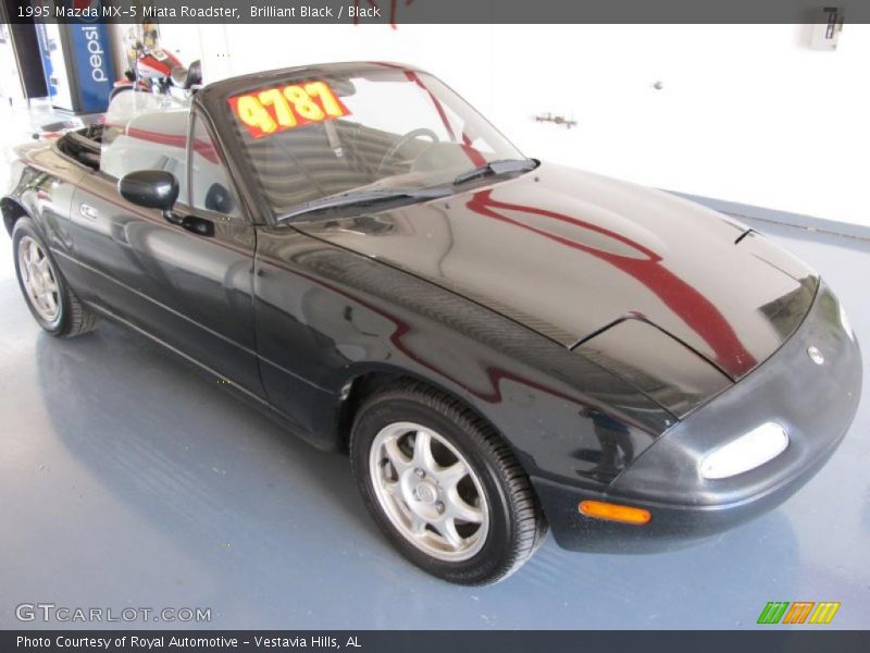 Brilliant Black / Black 1995 Mazda MX-5 Miata Roadster