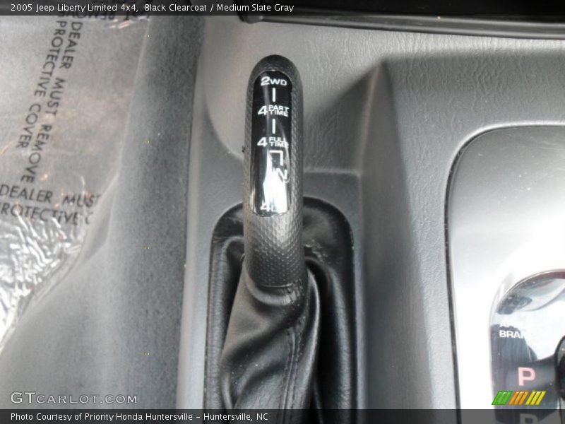 Black Clearcoat / Medium Slate Gray 2005 Jeep Liberty Limited 4x4