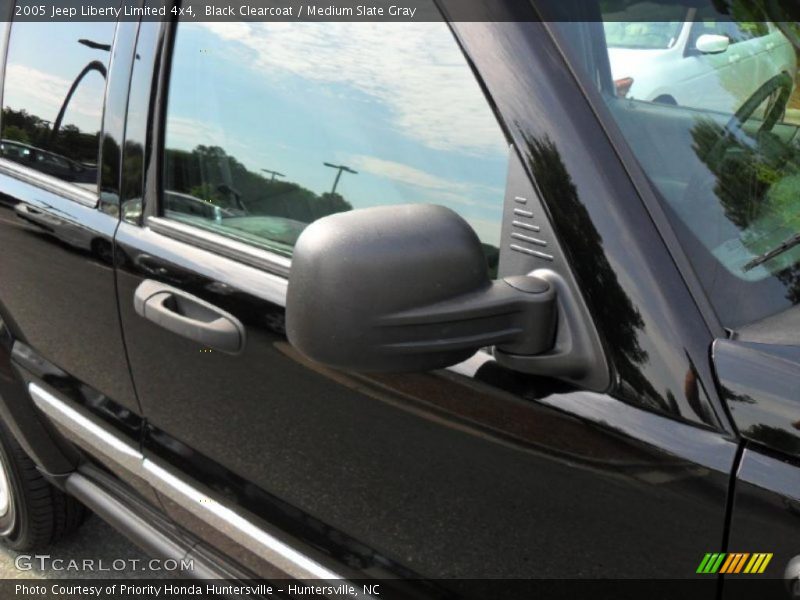 Black Clearcoat / Medium Slate Gray 2005 Jeep Liberty Limited 4x4