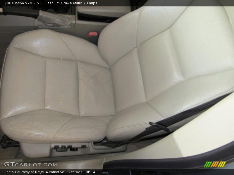 Titanium Gray Metallic / Taupe 2004 Volvo V70 2.5T