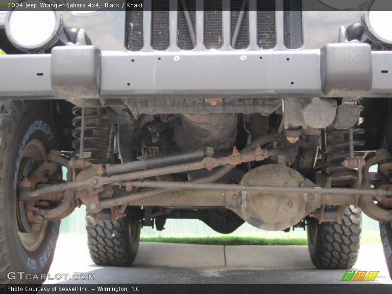 Black / Khaki 2004 Jeep Wrangler Sahara 4x4