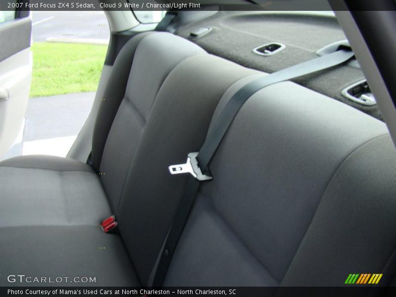 Cloud 9 White / Charcoal/Light Flint 2007 Ford Focus ZX4 S Sedan