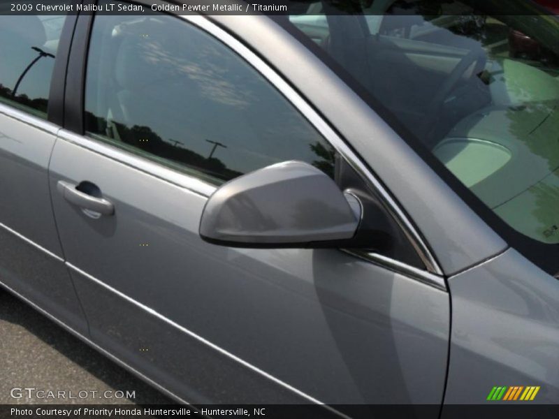 Golden Pewter Metallic / Titanium 2009 Chevrolet Malibu LT Sedan
