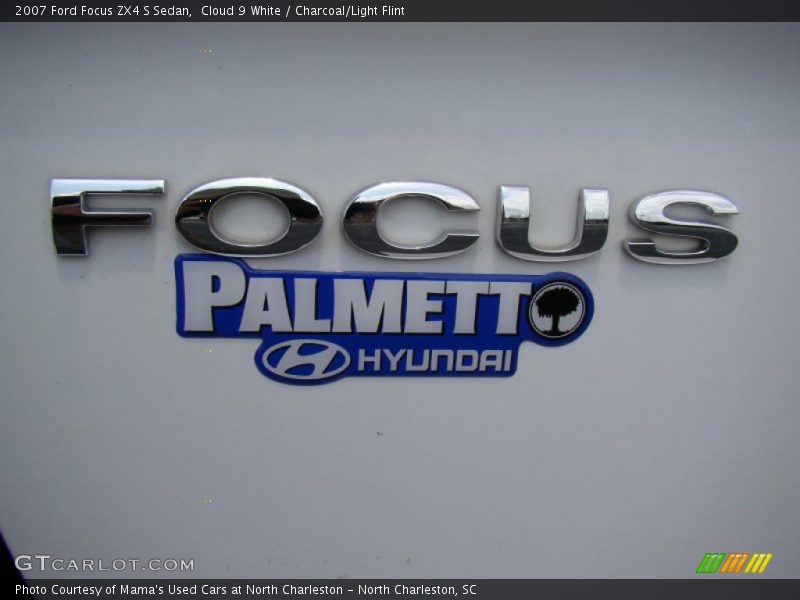 Cloud 9 White / Charcoal/Light Flint 2007 Ford Focus ZX4 S Sedan