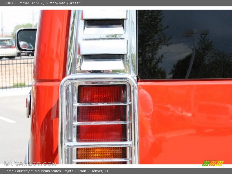 Victory Red / Wheat 2004 Hummer H2 SUV