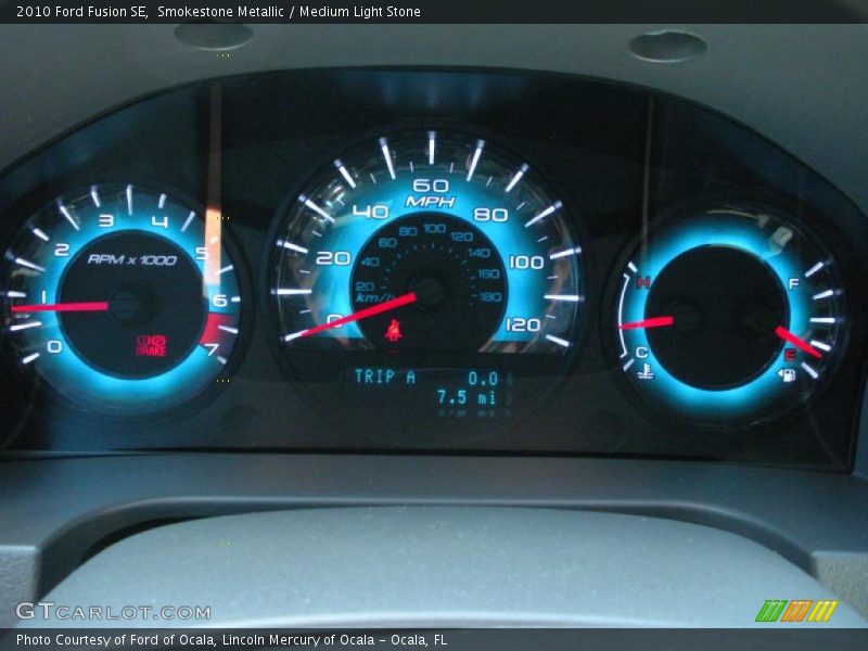 Smokestone Metallic / Medium Light Stone 2010 Ford Fusion SE