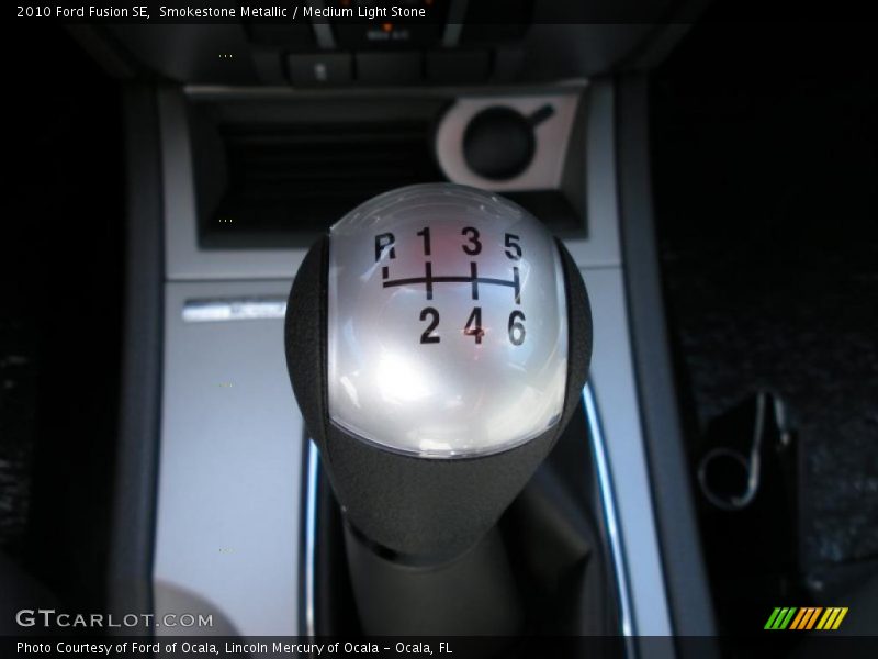 Smokestone Metallic / Medium Light Stone 2010 Ford Fusion SE