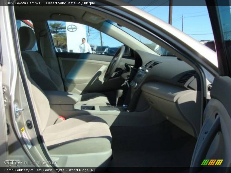 Desert Sand Metallic / Bisque 2009 Toyota Camry LE