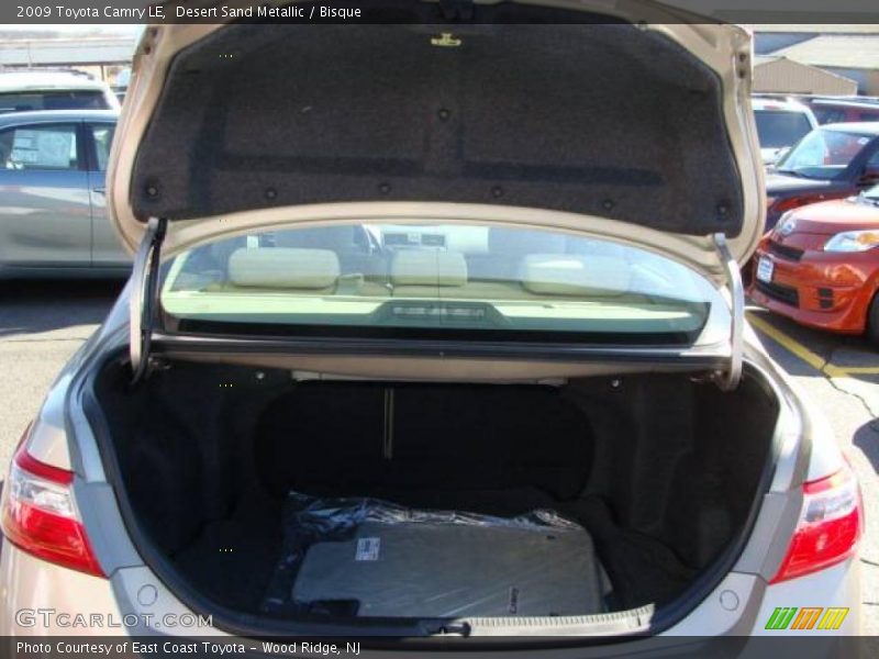 Desert Sand Metallic / Bisque 2009 Toyota Camry LE