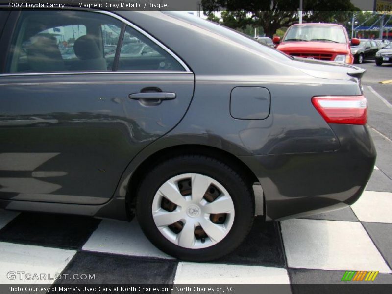 Magnetic Gray Metallic / Bisque 2007 Toyota Camry LE