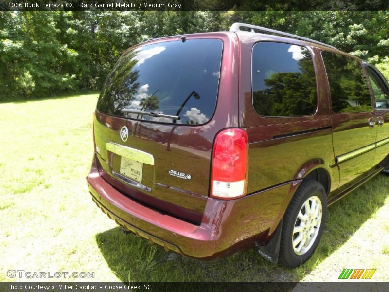 Dark Garnet Metallic / Medium Gray 2006 Buick Terraza CX