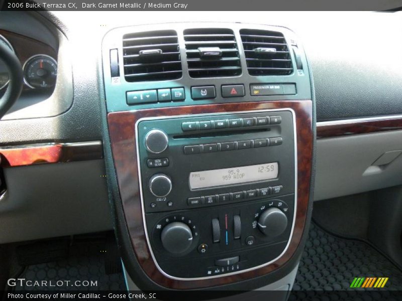 Dark Garnet Metallic / Medium Gray 2006 Buick Terraza CX