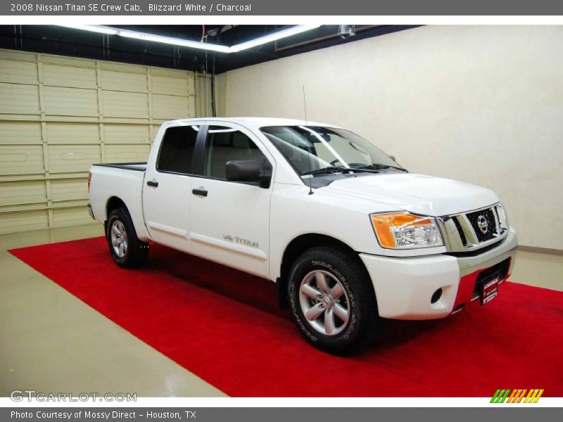Blizzard White / Charcoal 2008 Nissan Titan SE Crew Cab