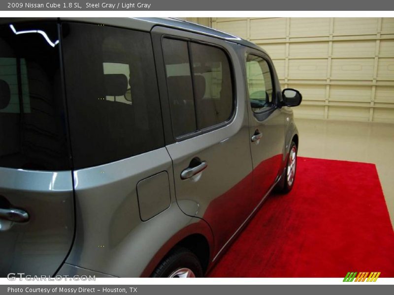 Steel Gray / Light Gray 2009 Nissan Cube 1.8 SL