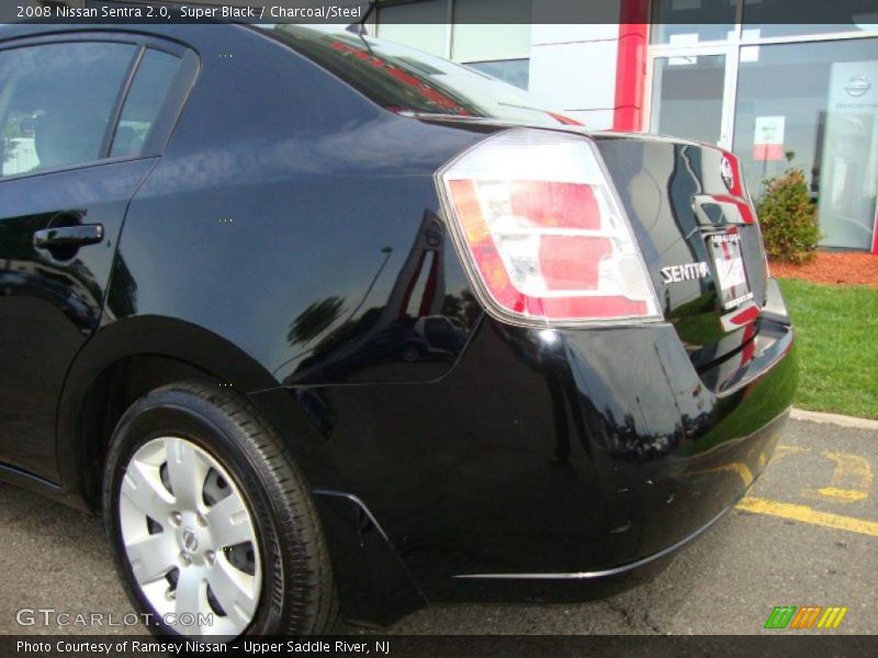 Super Black / Charcoal/Steel 2008 Nissan Sentra 2.0