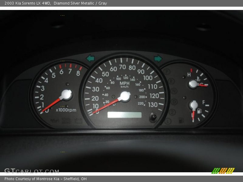 Diamond Silver Metallic / Gray 2003 Kia Sorento LX 4WD