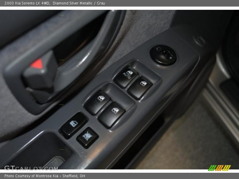 Diamond Silver Metallic / Gray 2003 Kia Sorento LX 4WD