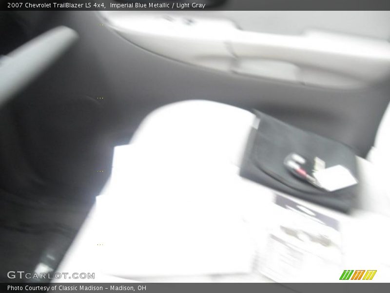 Imperial Blue Metallic / Light Gray 2007 Chevrolet TrailBlazer LS 4x4